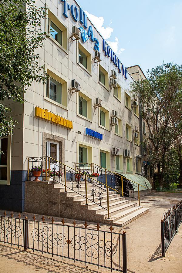 Hotel Topaz Astana Luaran gambar